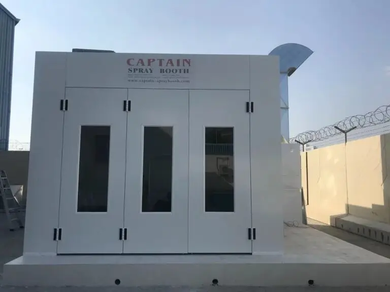 Car spray booth installed outdoors